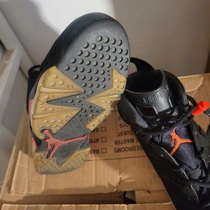 Air jordan retro  6 inferno  red